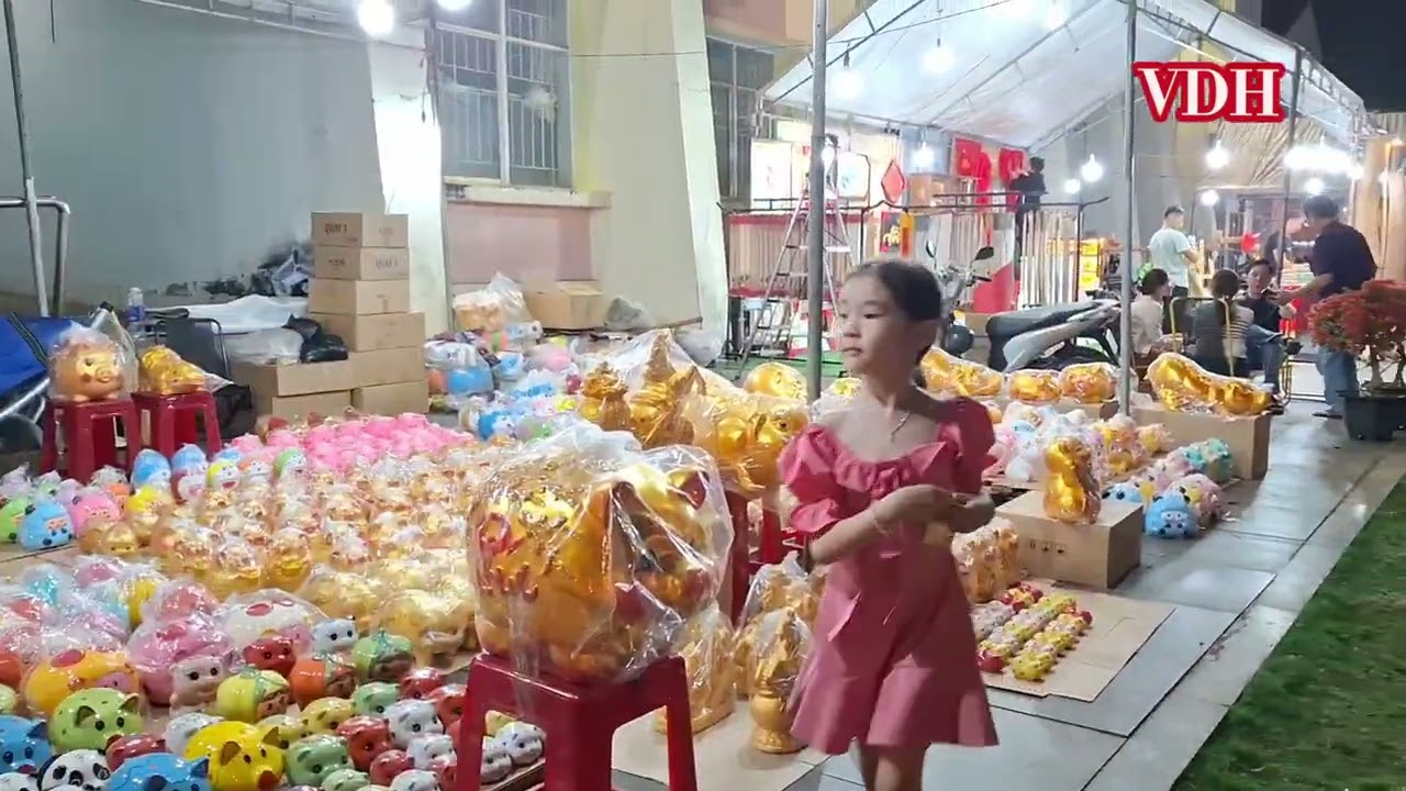 Thương Em Gái Bán Hoa Xuân 