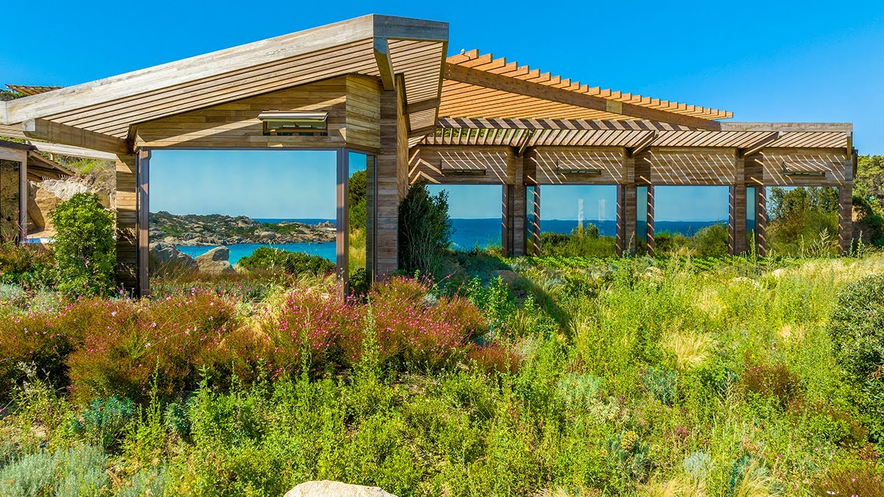 Exceptional contemporary for rent & for sale - Cavallo Island, Corsica