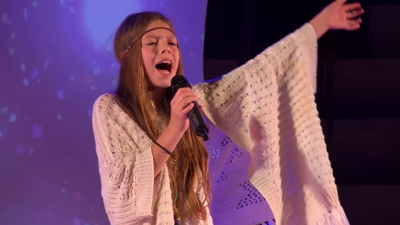 WE FOUND LOVE – RHIANNA performed by COURTNEY HADWIN at TeenStar singing contest