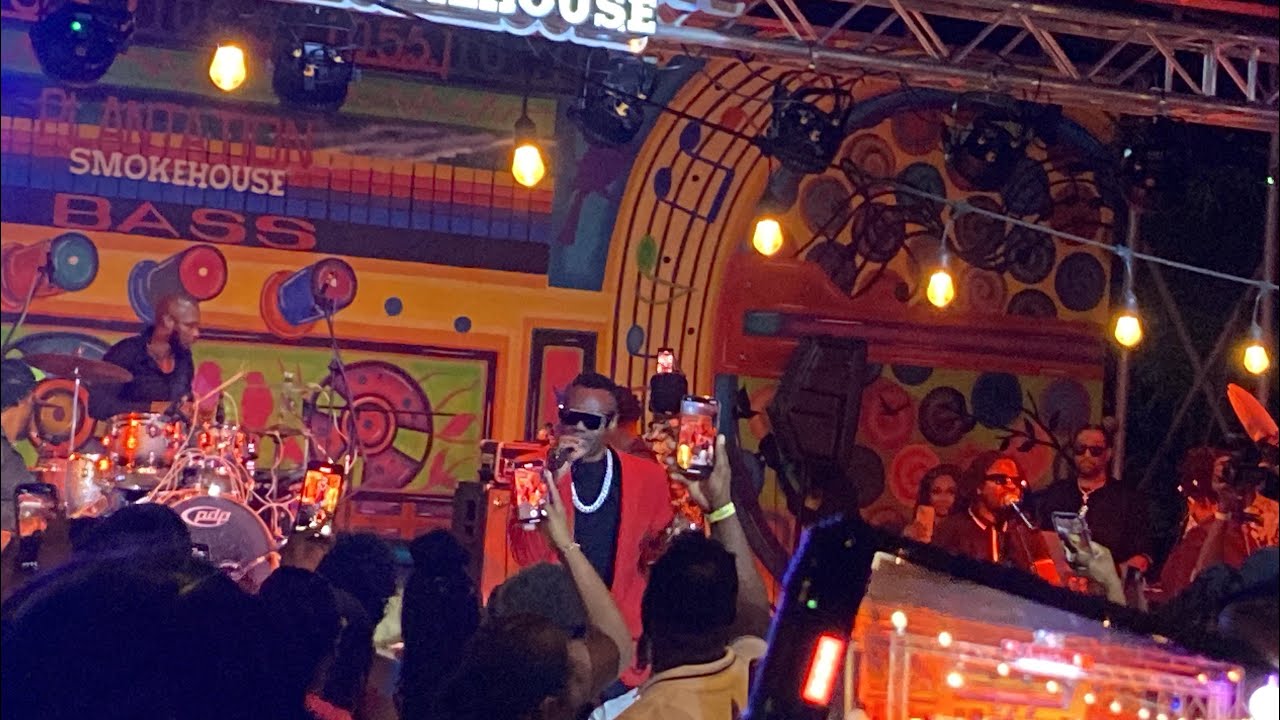 Wayne Wonder Mother’s Day Performance  Plantations Smoke House