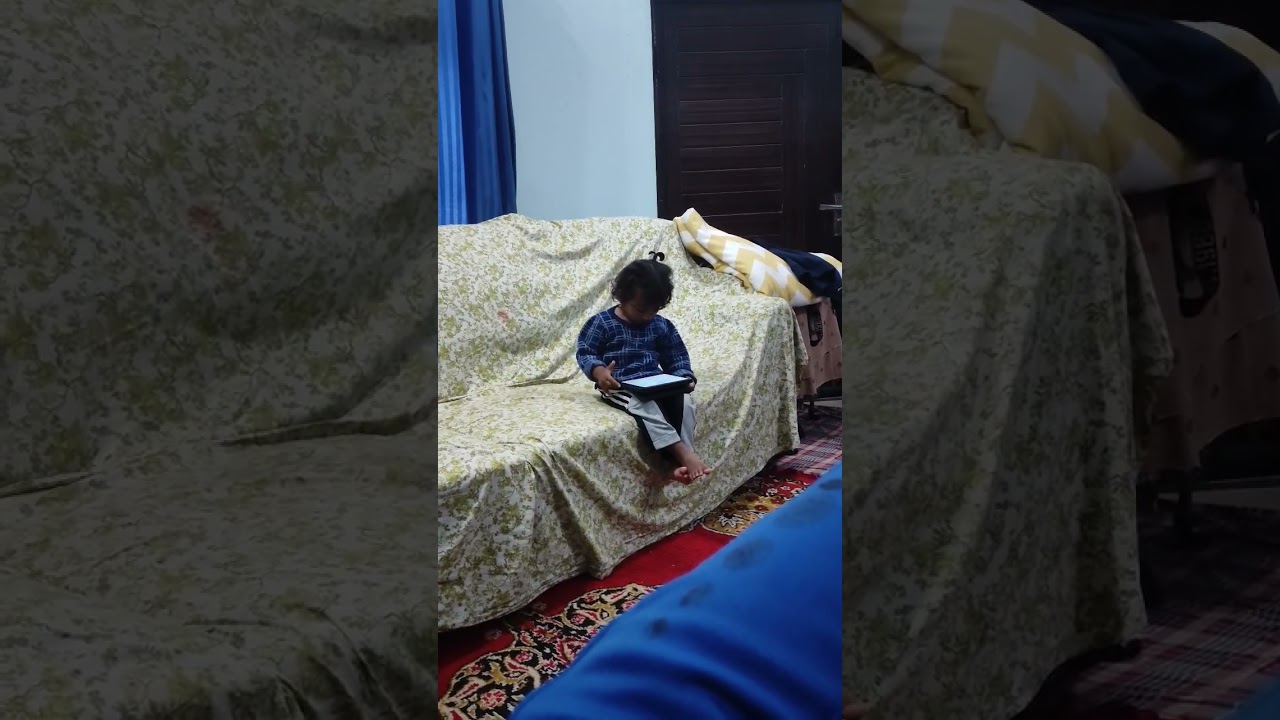 Sweet Daughter 😘#qaseedashareef #shorts #subscribe #shortvideo #short