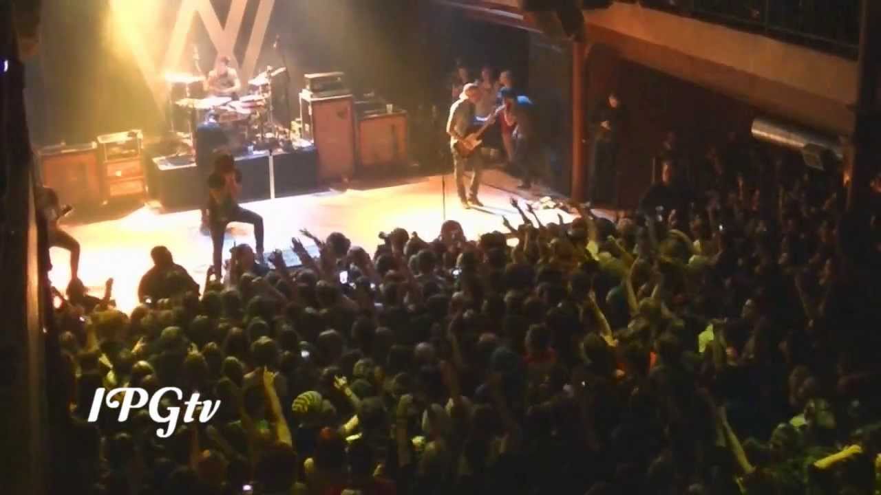 Sleeping With Sirens FULLSET LIVE! [HD] @ Pontiac, MI {2013 Take it or Leave it Tour}