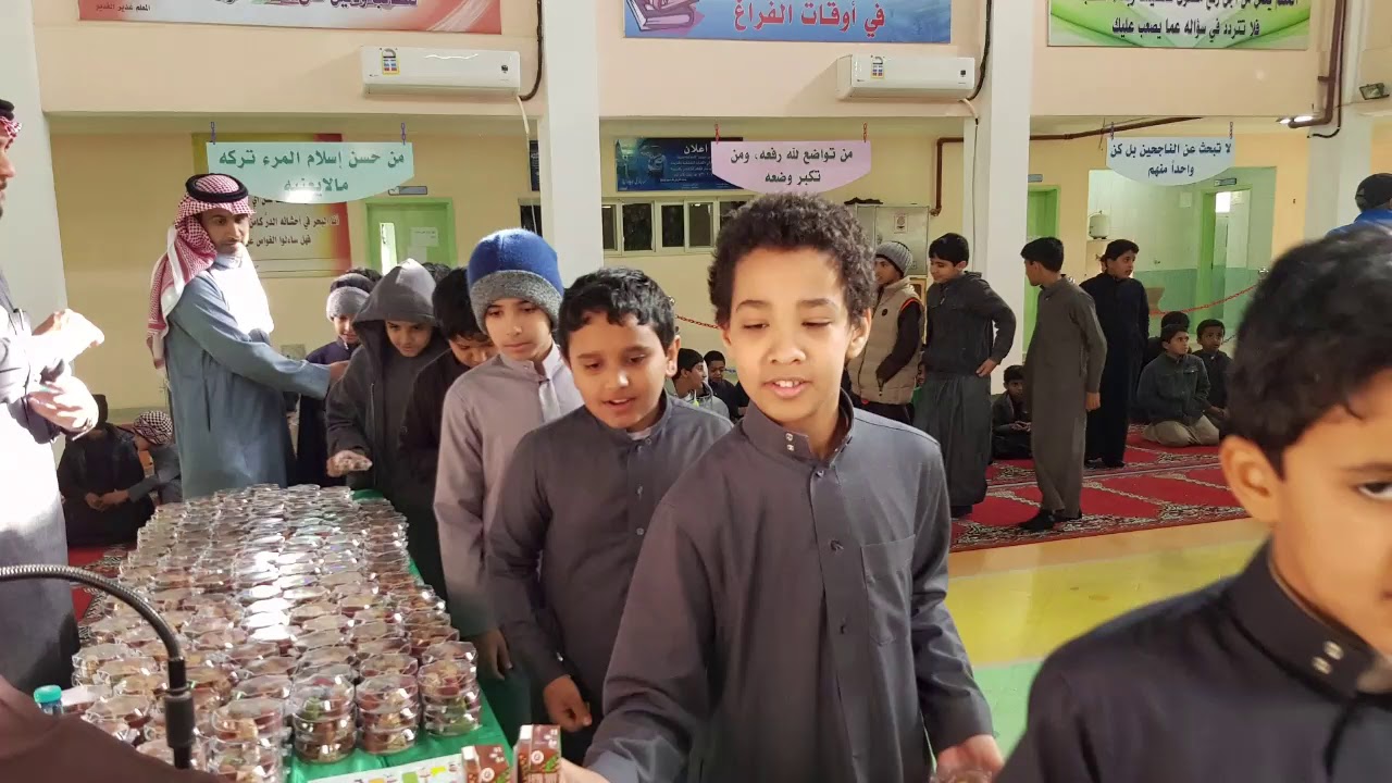 الغذاء الصحي في مدرسة محمد بن سيرين الابتدائية ببريدة