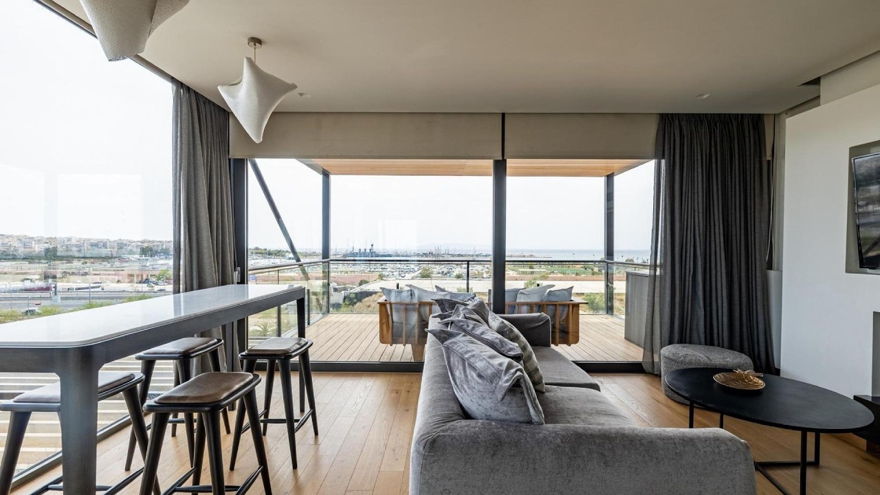 Skyline Residence by Earth Boutique | Athens, Greece | Hotel Review 🏨