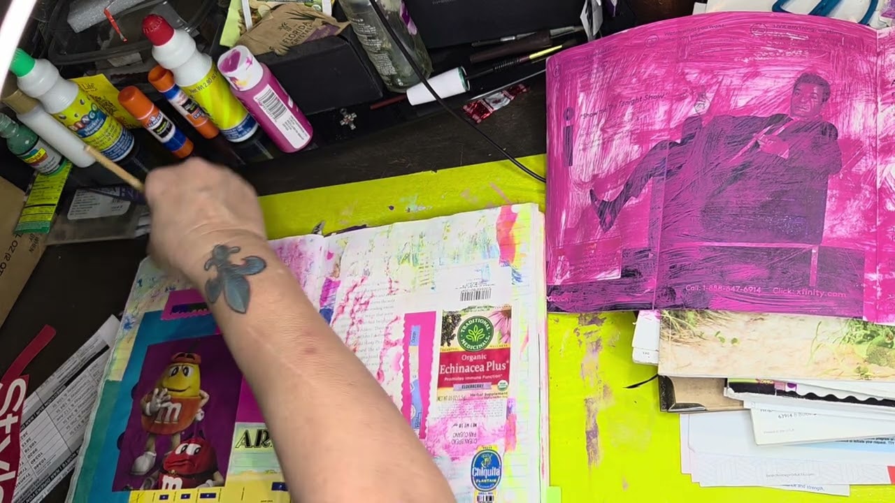 Watch me play in my Art 🎨 Studio 