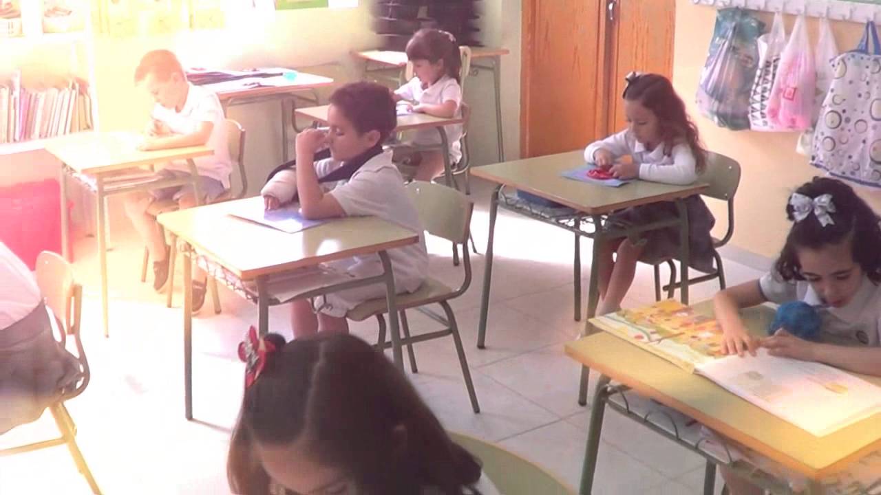 VIDEO GRACIAS PROFE INFANTIL 5 AÑOS PROMOCION 2012 2015