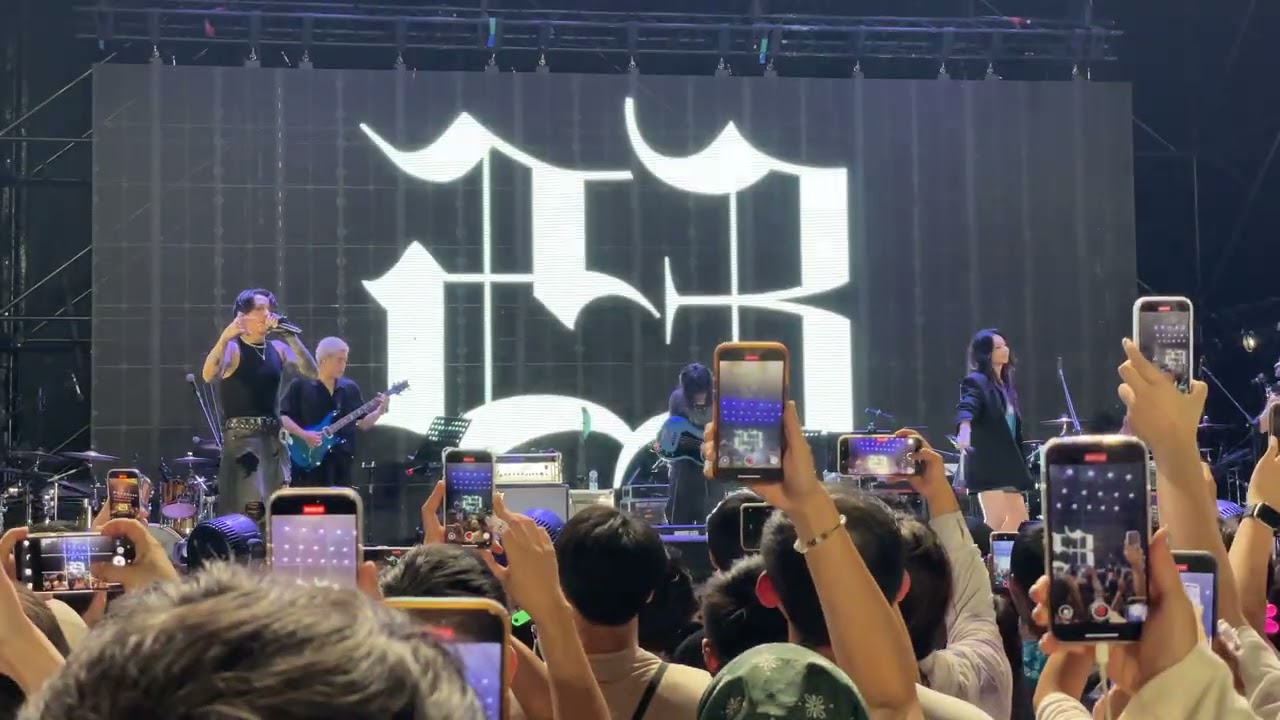 20250816 新月沙灣海洋音樂祭-Marz23 x Faye詹雯婷 不簡單的歌 (首唱) #飛兒樂團 #飛兒樂隊 #詹雯婷 #faye #Marz23 #trash #新歌更新