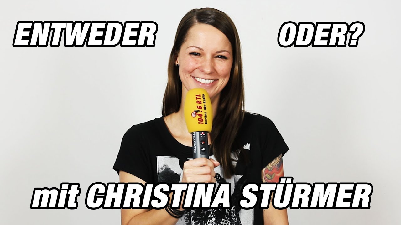 CHRISTINA STÜRMER über Batman, Querflöten und Christoph Waltz...
