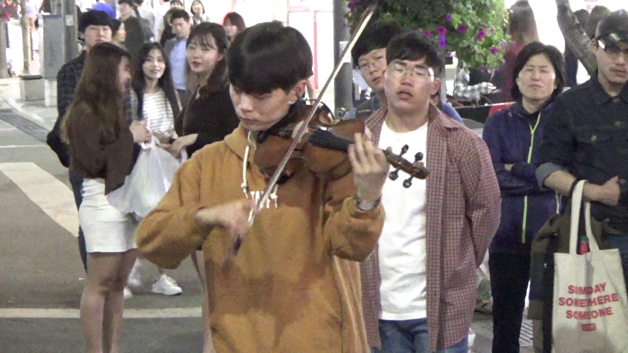 뷰티풀이라는 드라마곡을 연주하는 가능동 바이올린을 보세요