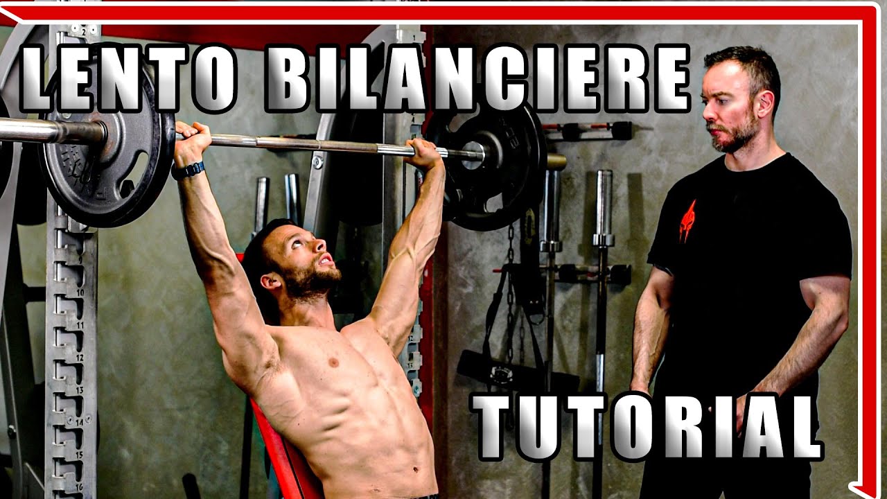 Lento bilanciere seduto: la base nell'allenamento delle spalle