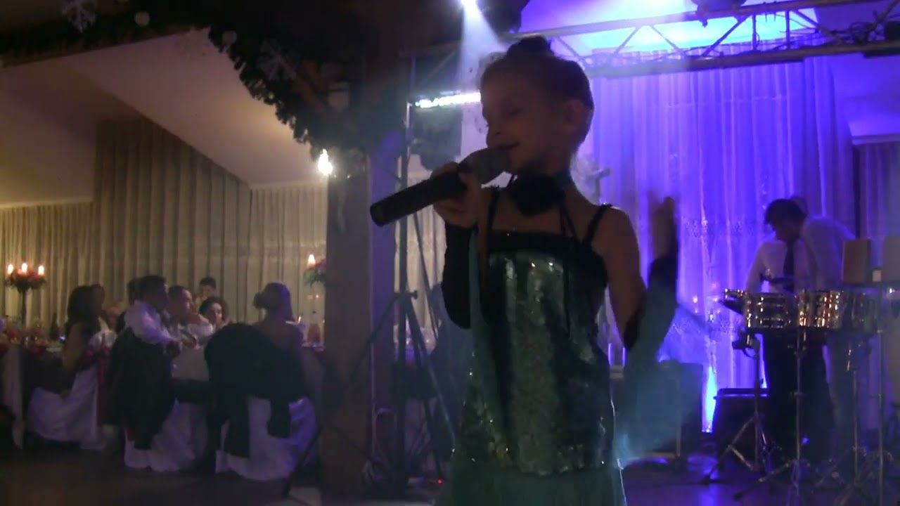 Recital Mariuca Enache - revelion 2013