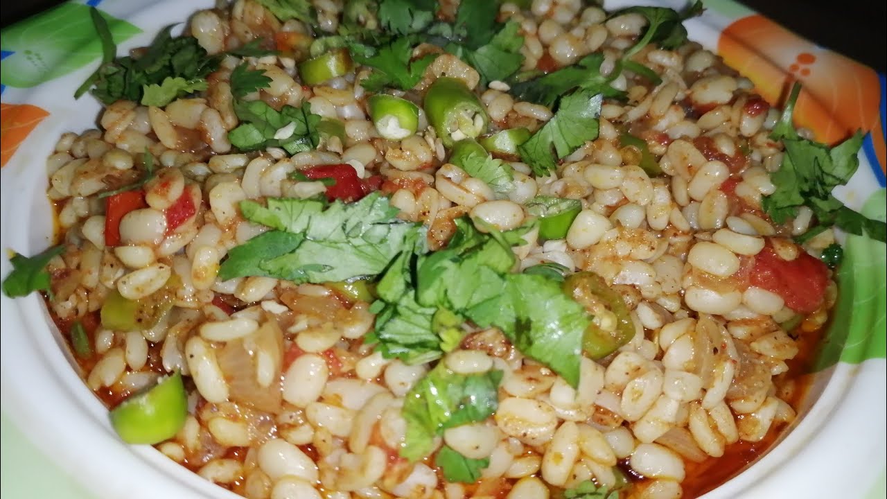Daal mash | restaurant & Dhaba style | ریسٹورنٹ سٹائل دال ماش |Urad Daal Recipe By Rohina Ka Kitchen