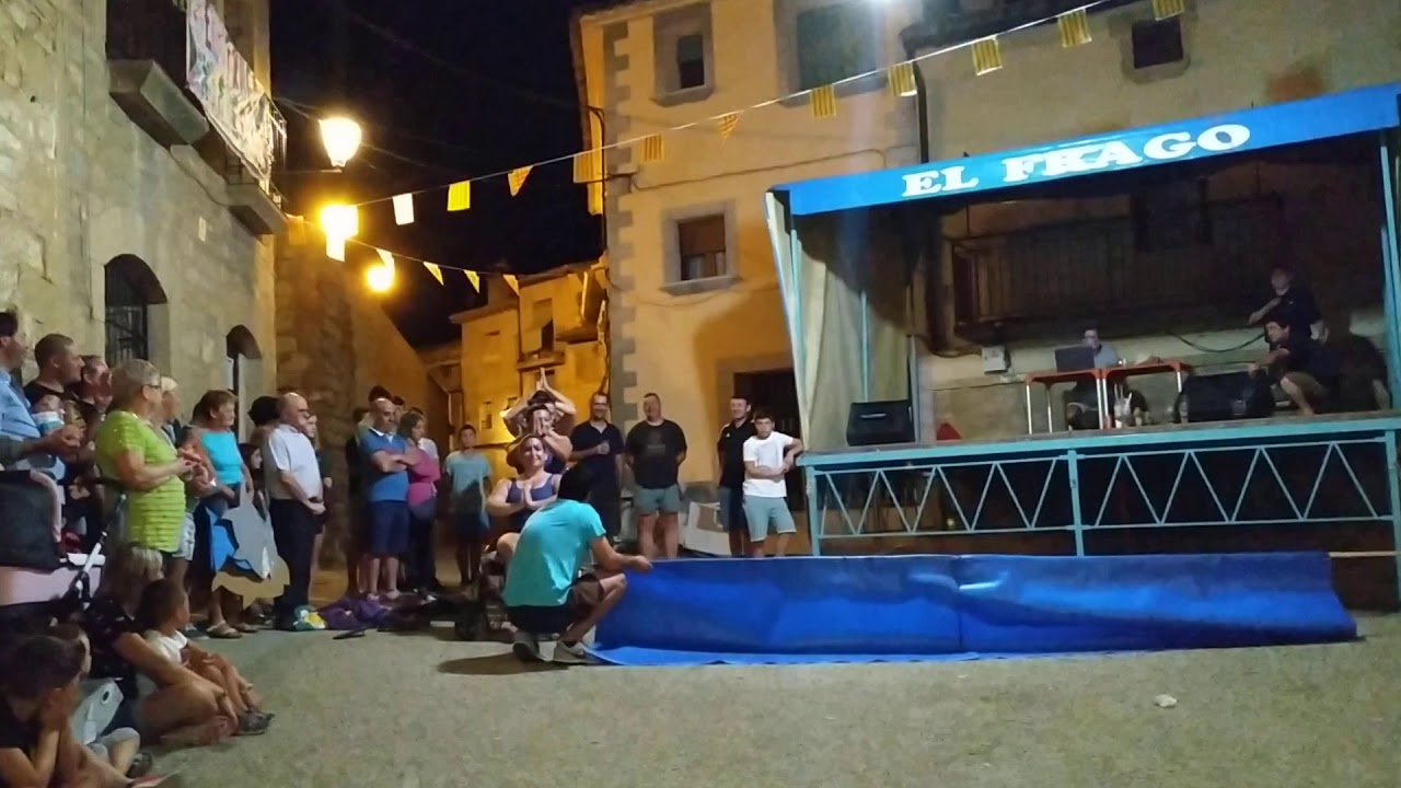 Natación sincronizada en los disfraces de las #fiestaselfrago2019