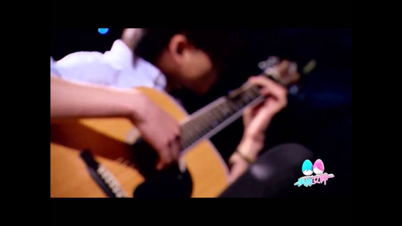 許一鳴 - 空白格