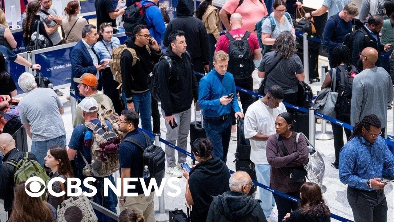 Airlines to gradually implement flight cuts due to shutdown