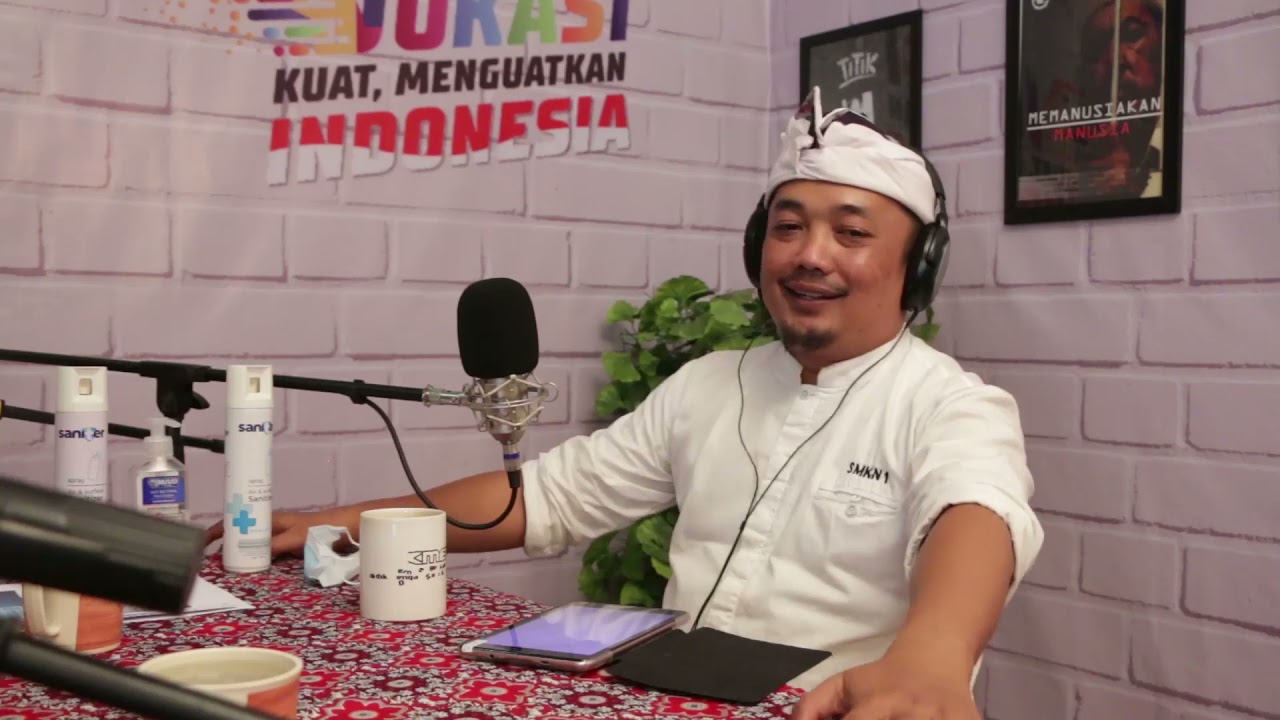 SOSIALISASI VAKSINASI - KETUA KOMITE & PERWAKILAN PUSKESMAS SELABATU - SMKN 1 KOTA SUKABUMI