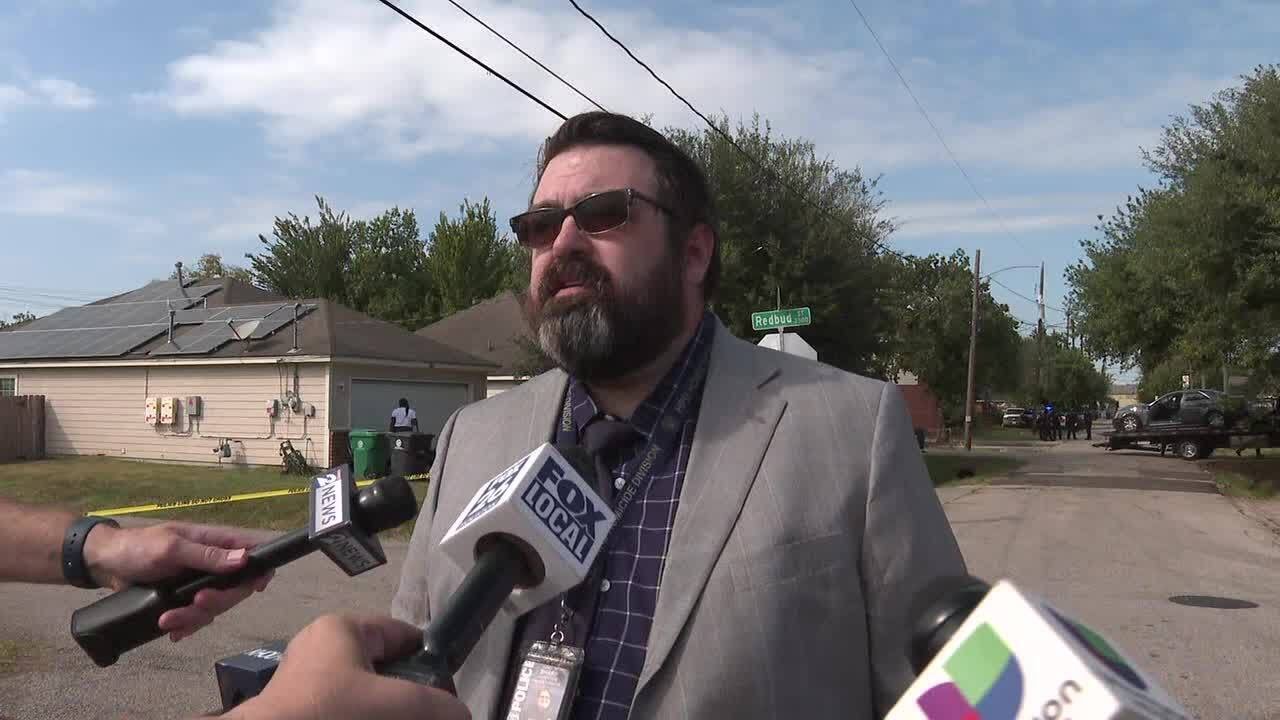 Houston Comal Street shooting, crash: Full police report