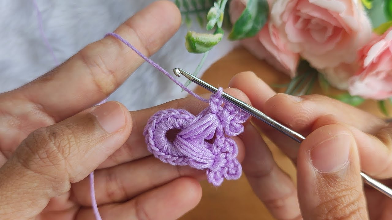 Лучшие серьги, связанные крючком, для продажи на Рождество [быстро и просто] ❄️✨ (с субтитрами)