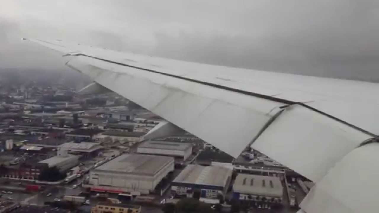 American Airlines Boeing 777-200ER Landing in São Paulo GRU/SBGR