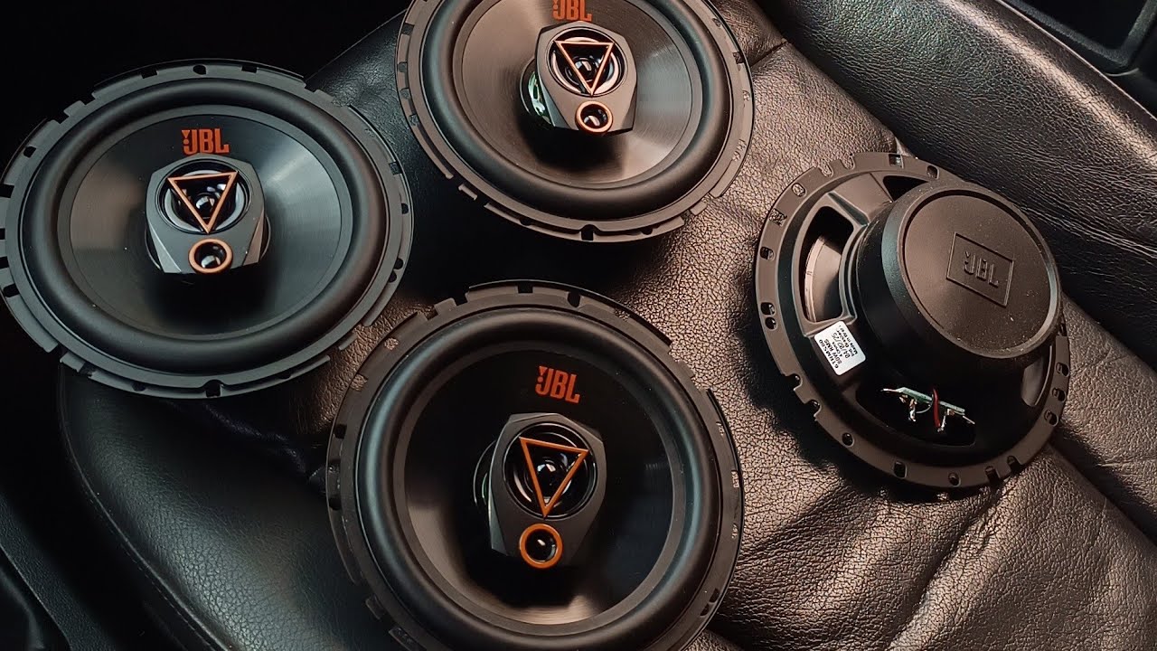 INSTALAÇÃO E  OPINIÃO SOBRE OS  ALTO FALANTES JBL 6TRMS80 TRIAXIAL.