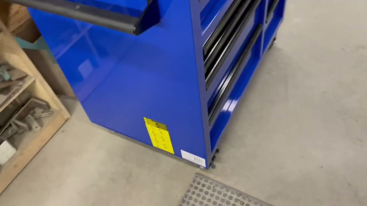 Carlyle rolling tool chest. First impressions!