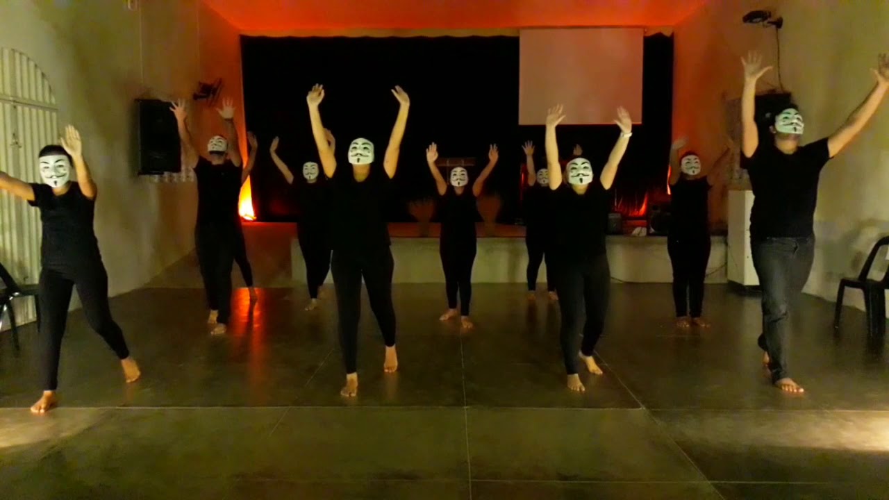 Coreografia - Bonecos de Plástico