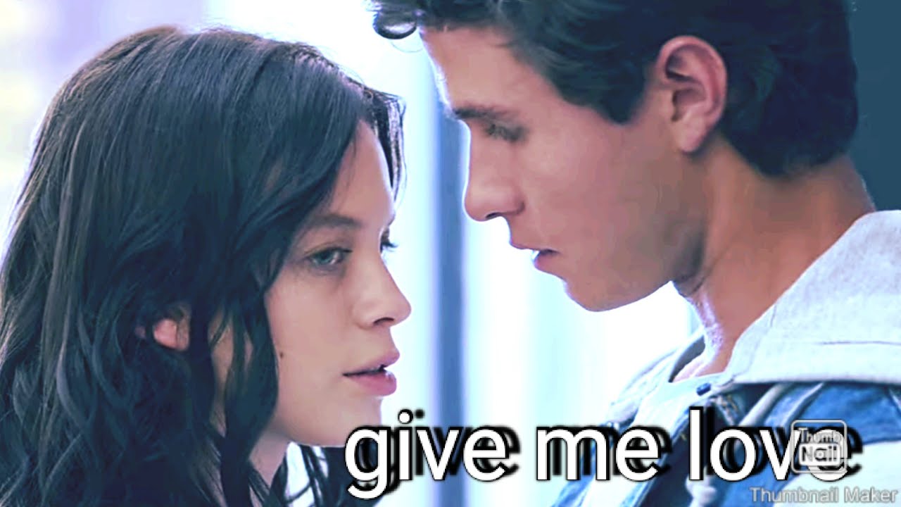Sofia & Javier | Give me love. [Control Z]