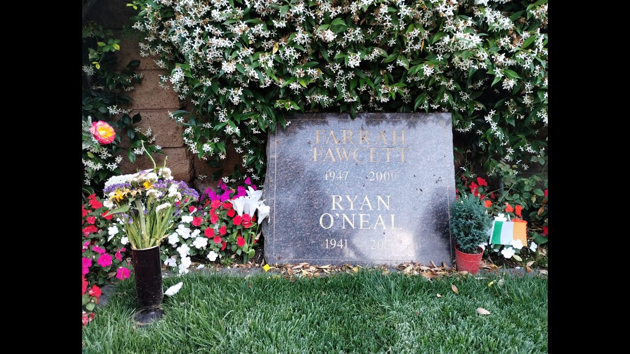 A Visit to Farrah Fawcett's Grave on the 15th Anniversary of Her Death