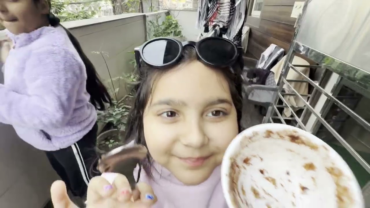 3 min microwave cake with cuties 😎🥰❤️