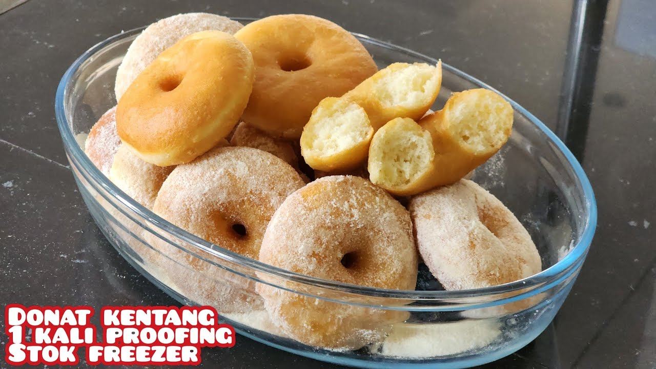 Donat kentang 1 kali proofing, empuk dan lembut.  Bisa disimpan di freezer.