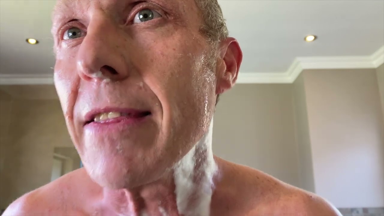 ASMR - Sights & Sounds of Japanese Straight Razor Shaving (vid 133)