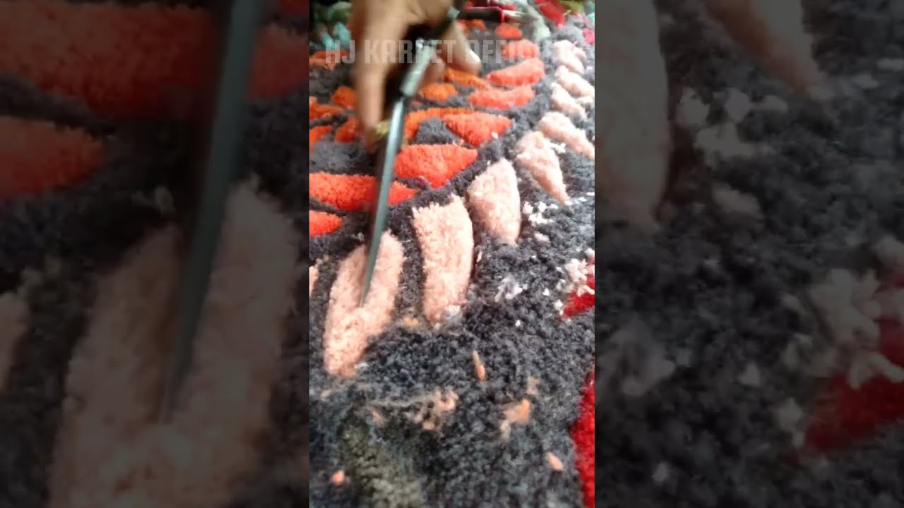 Making Handtufted Rug 