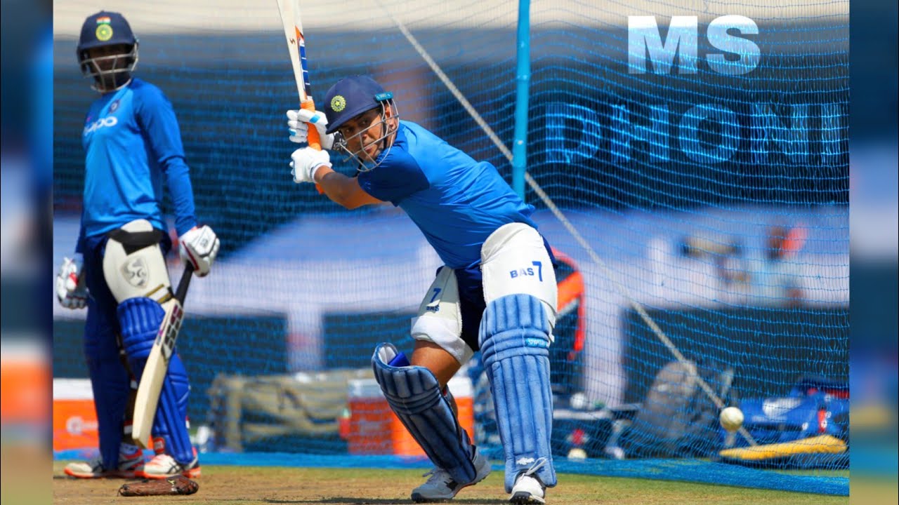 MS Dhoni Practicing Hard For 3rd ODI Match at JSCA