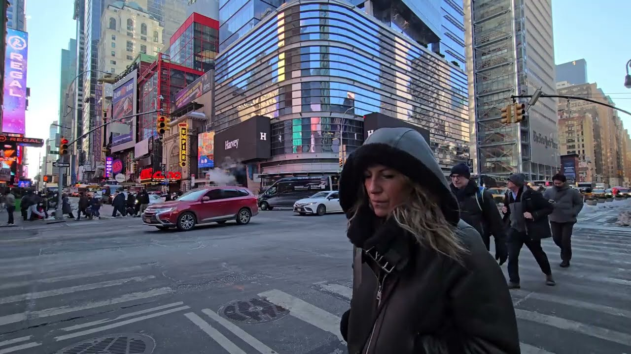 Manhattan, New York | 11:00 | Urban View 038 | 42nd Street in Midtown