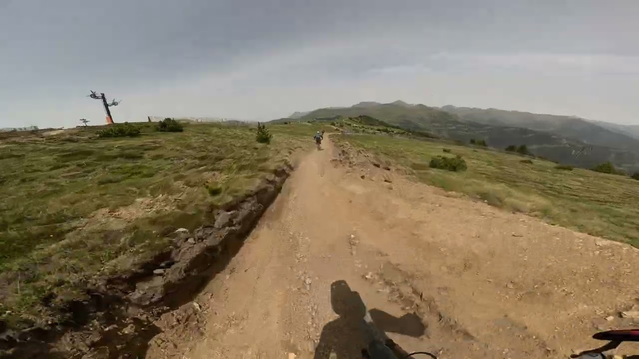 Bajada por la Comencal superior y Flow Valnord BikePark