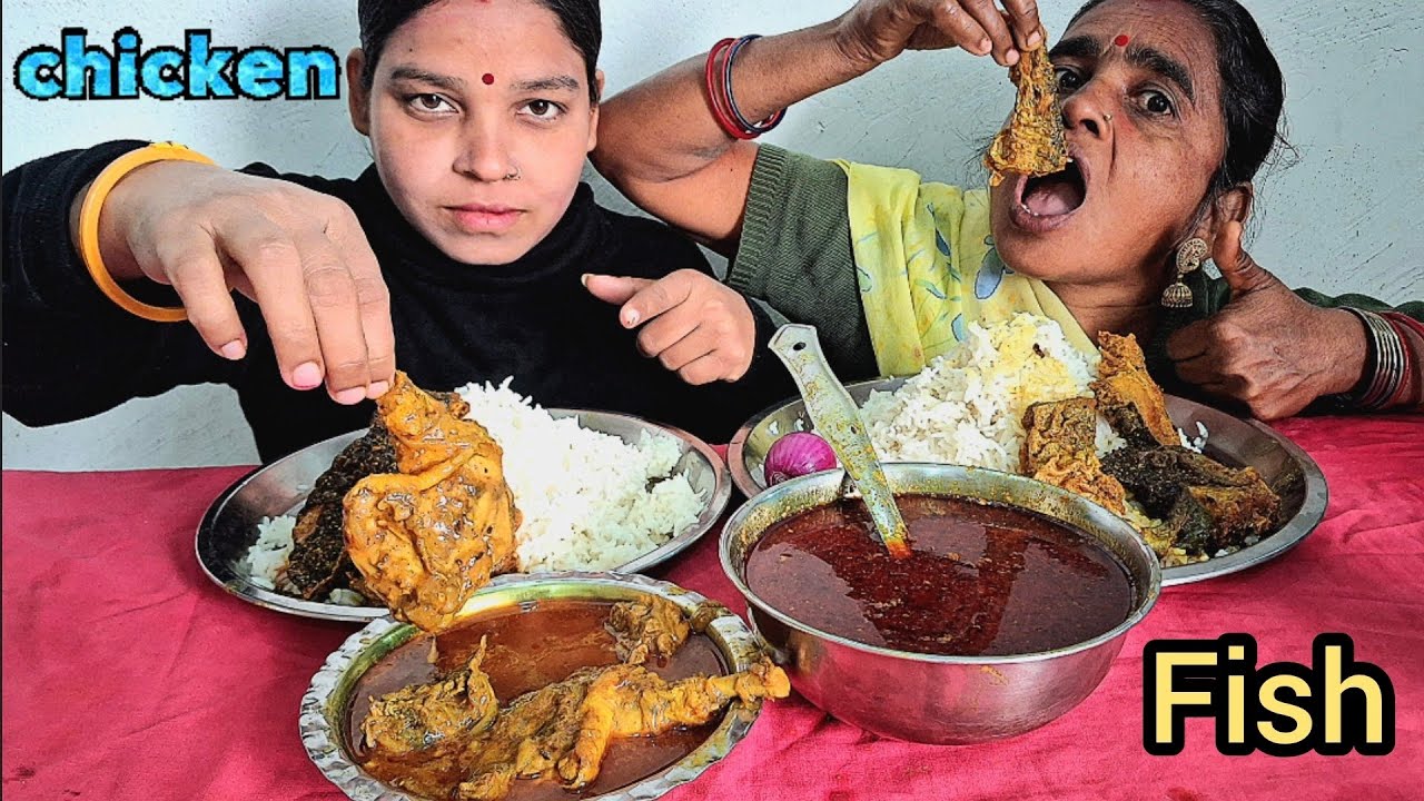 Mummy vs Beti: Chicken and Fish Eating Challenge! 🌶️🔥 #ChickenVsFish #FoodChallenge #DesiFood