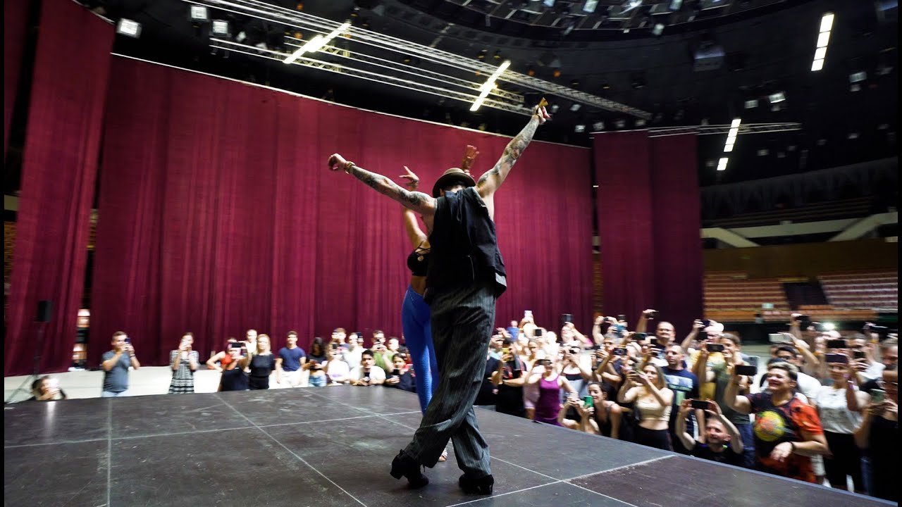 Johnny Vazquez @ Bachaturo 2024 | Salsa on 1 partnerwork