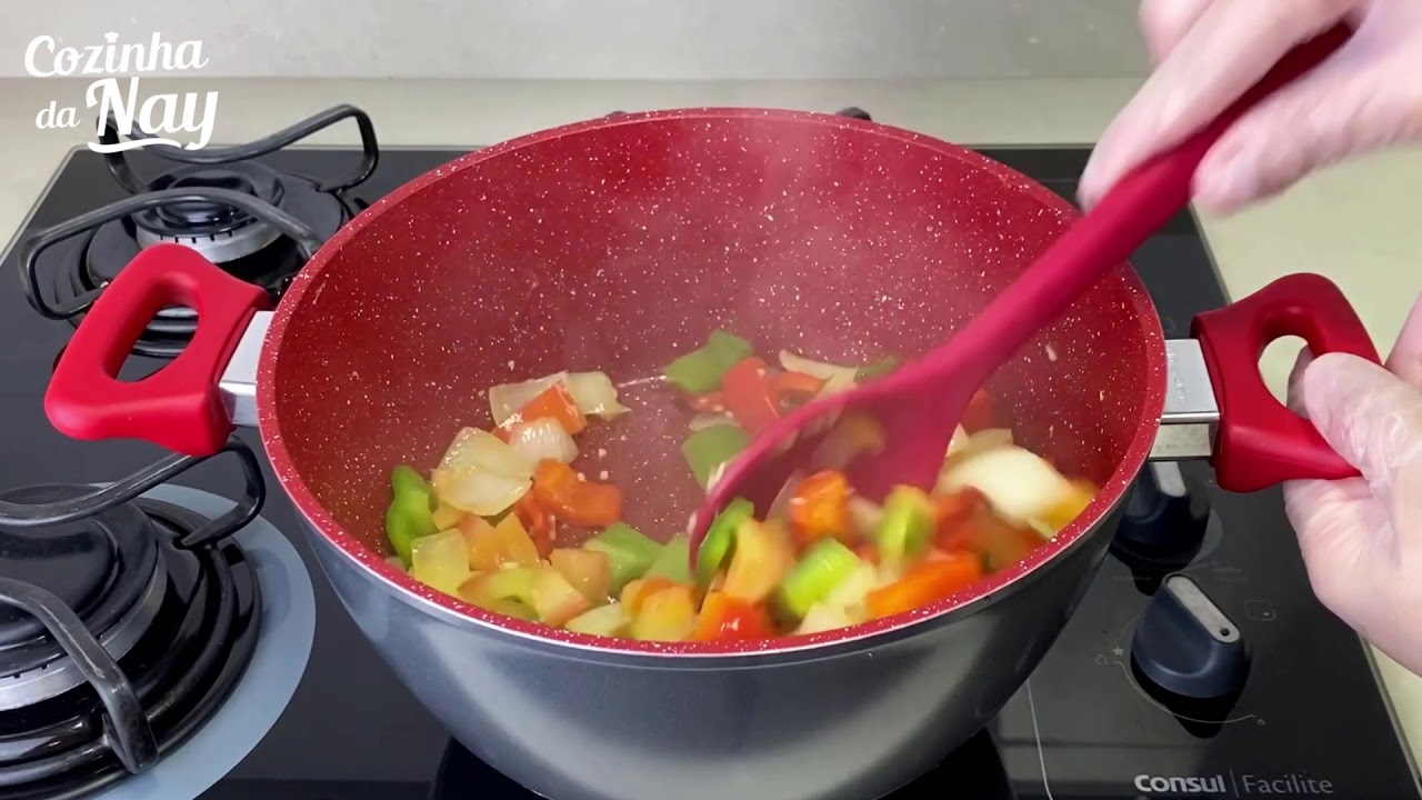 FRANGO XADREZ F&Aacute;CIL E R&Aacute;PIDO -  A FAM&Iacute;LIA TODA VAI AMAR ESSE JANTAR DELICIOSO