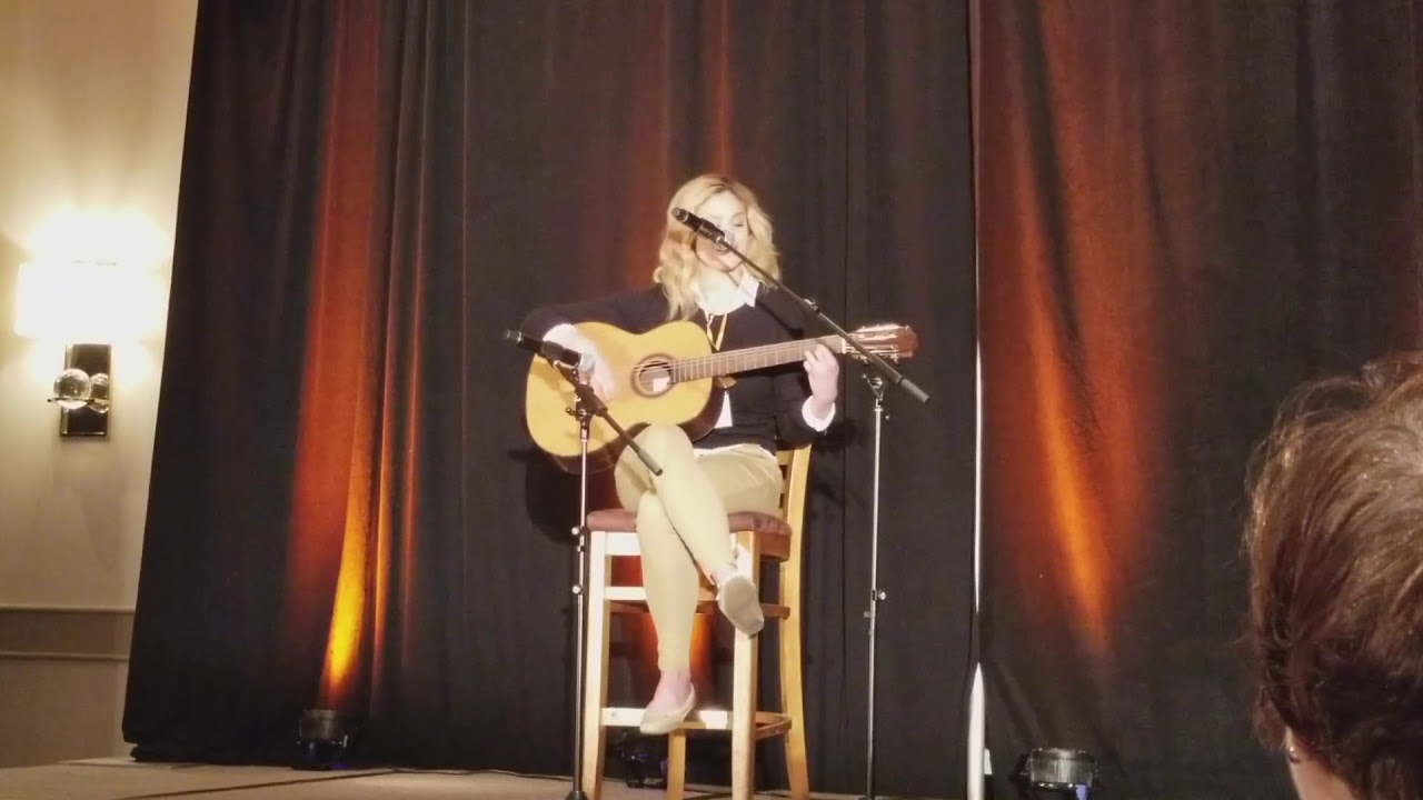 &ldquo;Digital Sales Song&rdquo; - live @ AA-ISP DSW2018