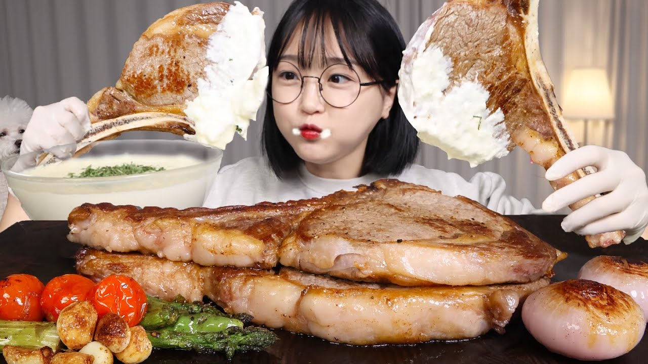 Стейк томагавк с кремовым соусом 🥩Mukbang ASMR