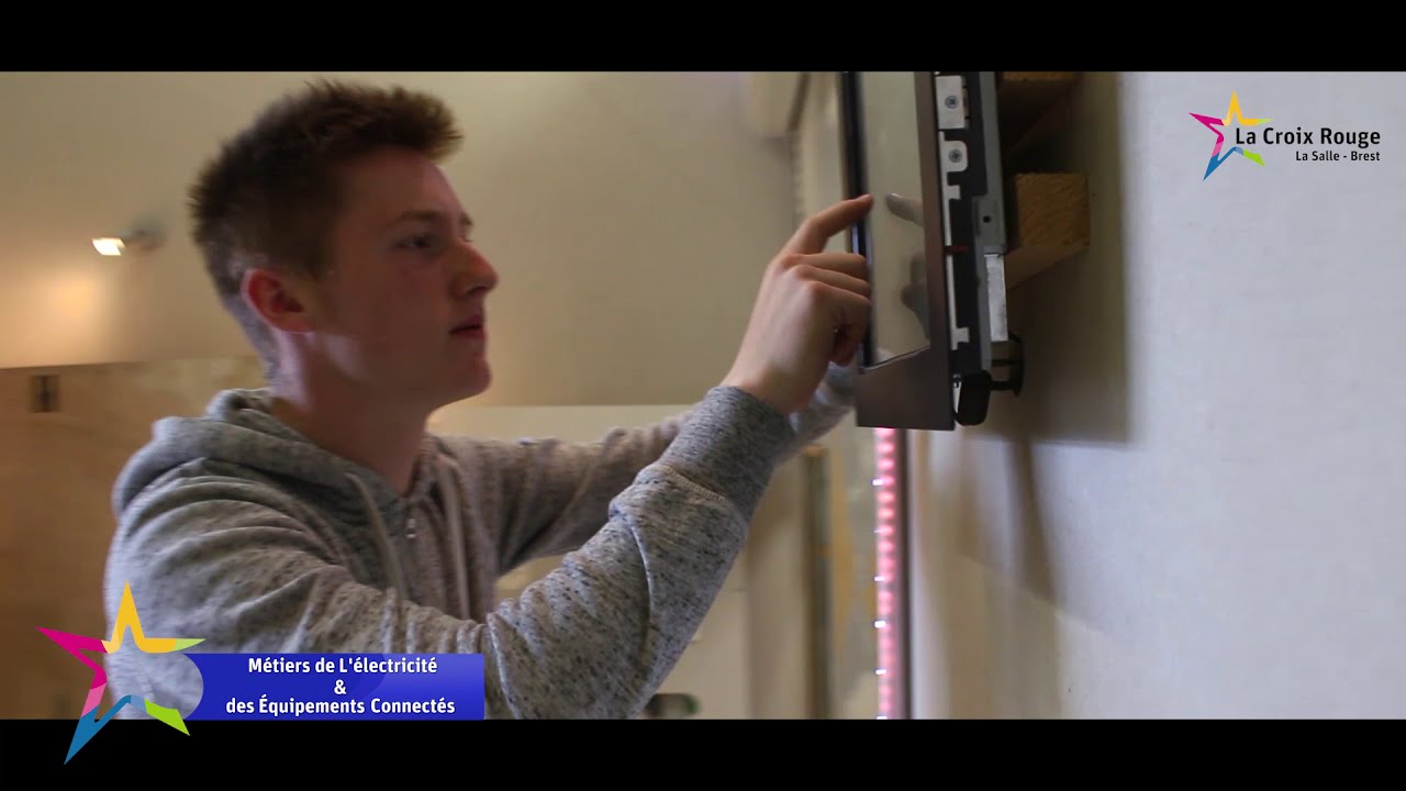 Formation - Baccalauréat Professionnel MÉTIERS DE L'ELECTRICITÉ ET DE SES ENVIRONNEMENTS CONNECTÉS