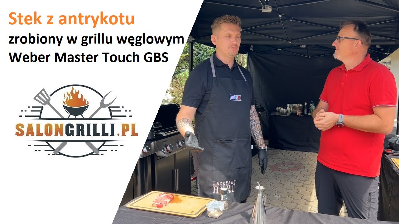 Stek z grilla węglowego Weber zrobiony przez Grill Mastera Tomasza Kr&oacute;likowskiego SalonGrilli.pl
