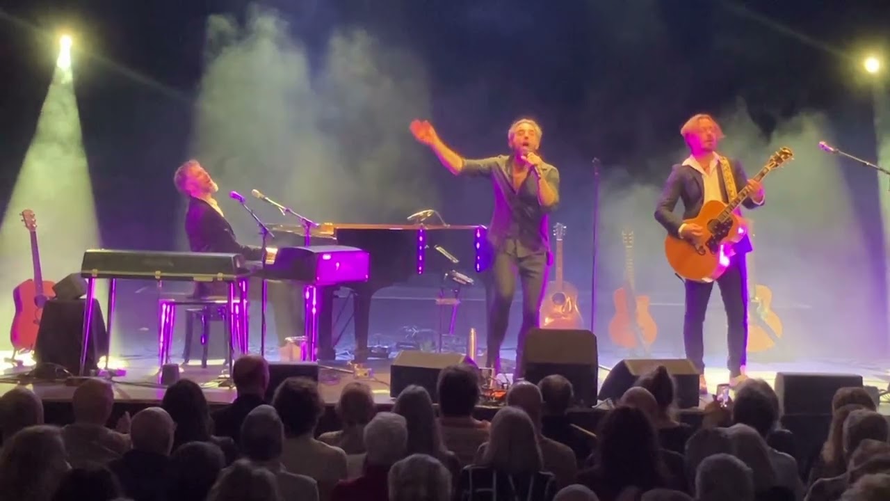 Dutch Queen Tribute  Unplugged