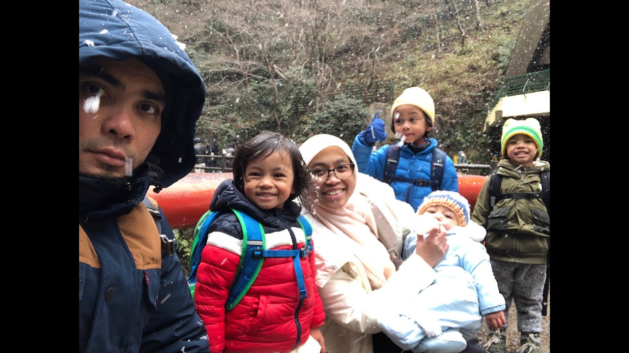 Family Winter Adventure to Minoh Waterfall, Osaka ❄️