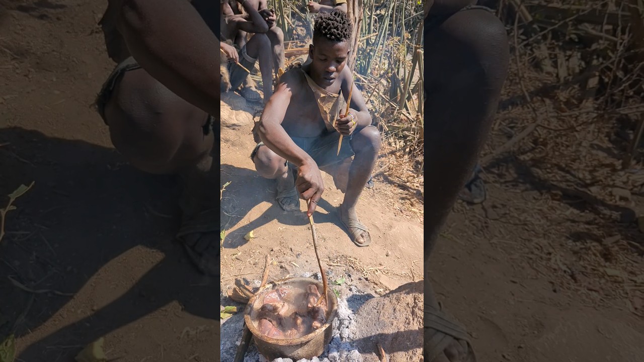 Wow🔥 this Fantastic Lunch hadzabe tribe cooking their food meat