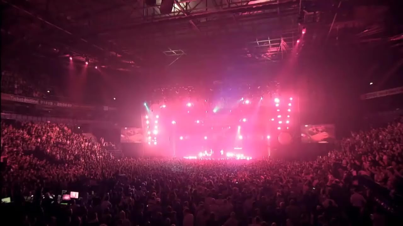 Scooter - The Question Is What Is The Question? Live in Hamburg 2010 [07/22]