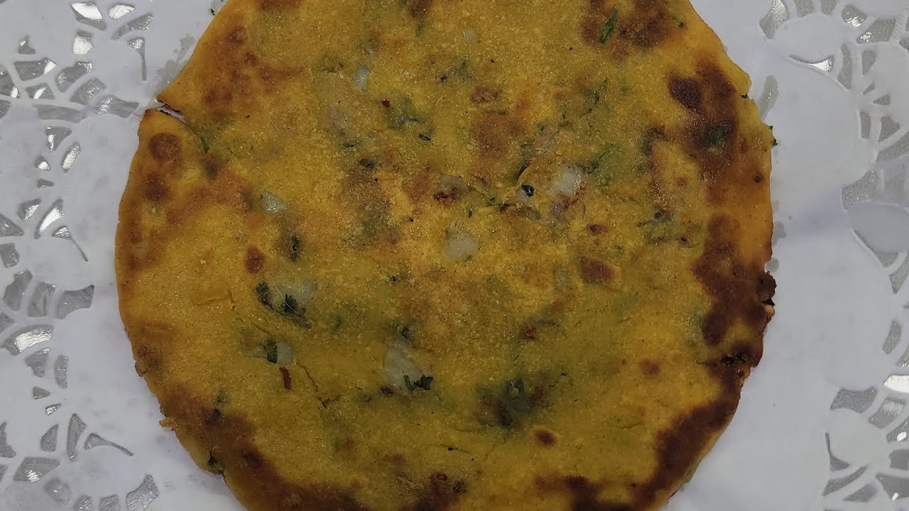 New Recipe  of stuffed roti of makki. 