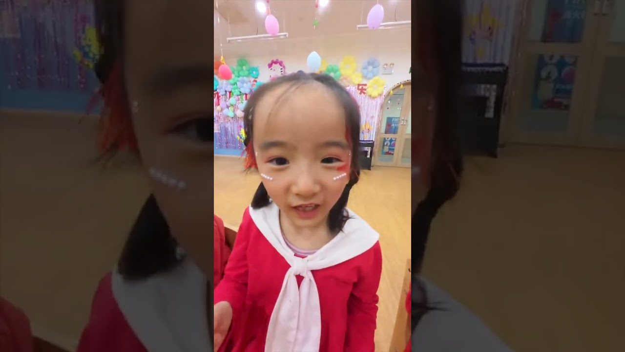 大二班的新年祝福来喽！