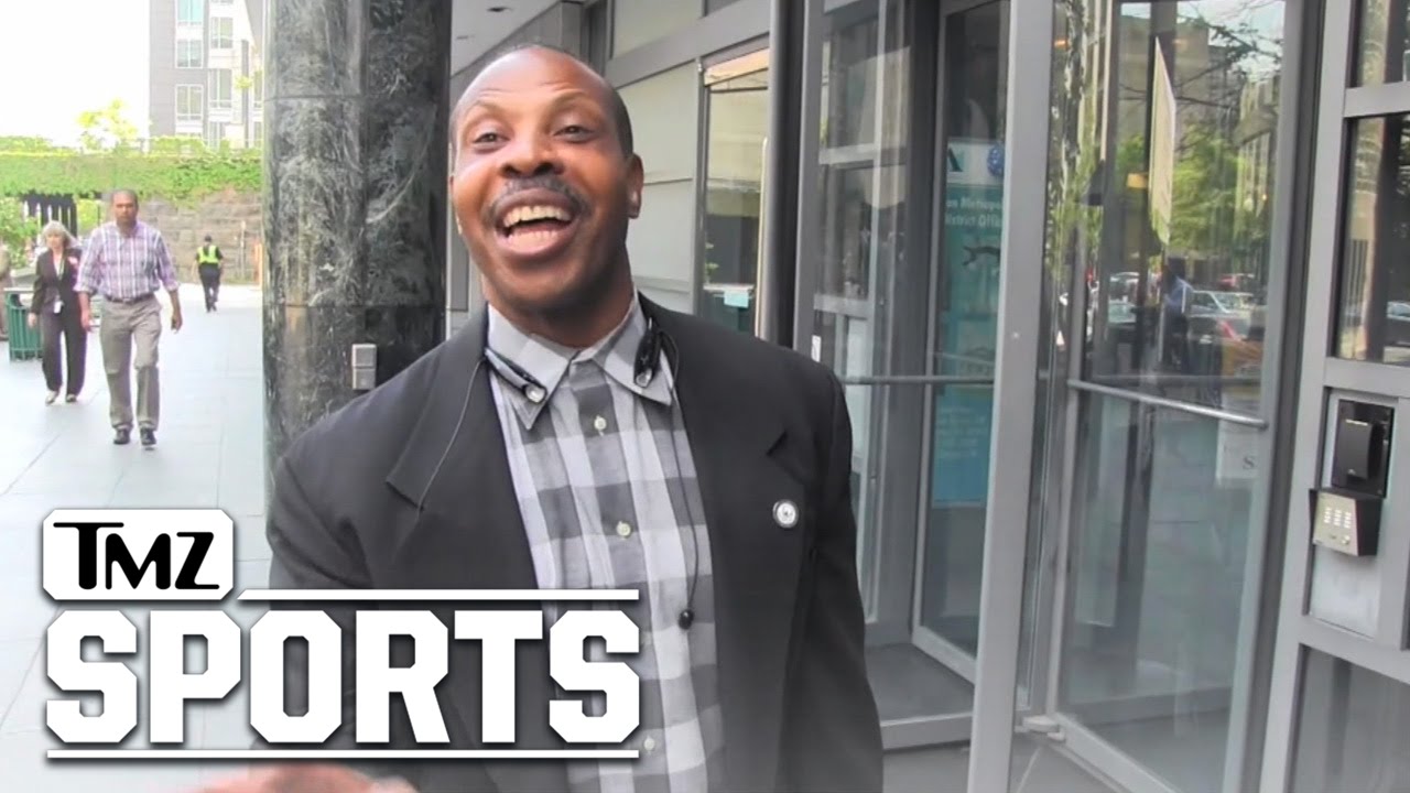 Prez Obama: 6-Pack Smuggling In the Oval Office ... Still! | TMZ Sports
