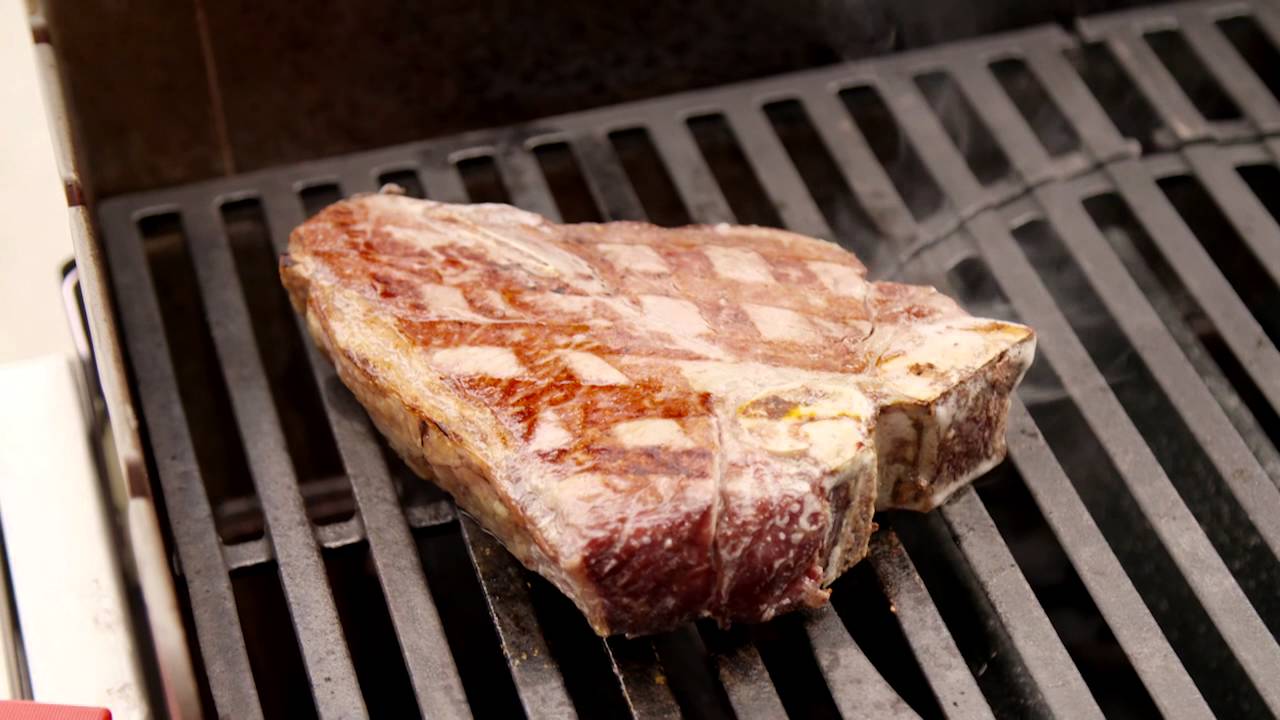 Porterhouse Steak grillen mit dem Grillmeister